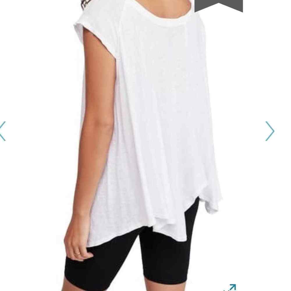 Free People Free Flowing Boho White Casual Blouse Tee Size XS Cap Sleeves - Picture 4 of 6